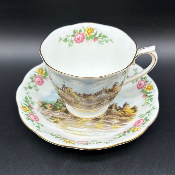 Royal Albert Traditional British Songs Series Land of Hope and Glory Tea Cup Set - Picture 2 of 5